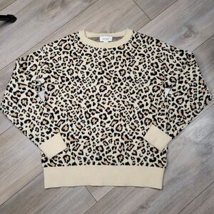 Stylish Leopard Print Crewneck Sweater - Cream and Black